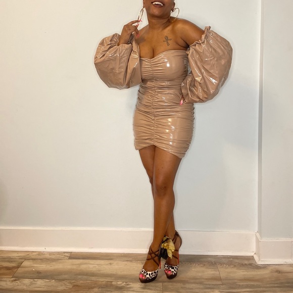 Hot & Delicious Dresses & Skirts - Ruche dress .